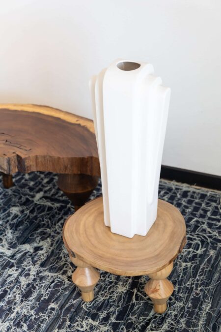 Art deco vase by Costa Rican fashion designer, Oscar Ruiz-Schmidt.